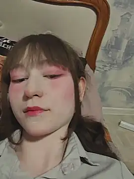 Yoonhee_ki live cam on StripChat