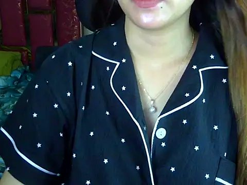 Adiba_Obu_20 live cam on StripChat