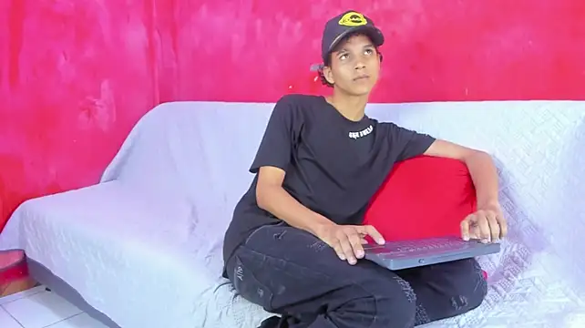 AXEL_DESIRE