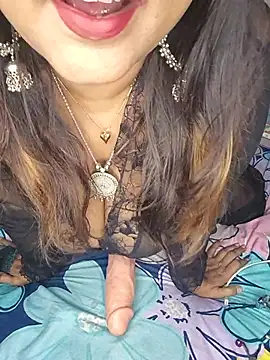 Bongzara live cam on StripChat