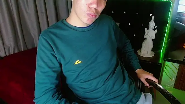 haku_nayro