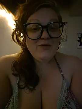 ticklesquirt live cam on StripChat