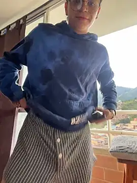 marckalexis (M young) - using Lush on my anus
