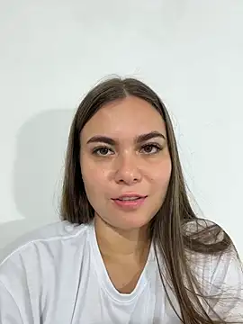 rapunzel069 (F young) - show titis + suck + oil  ❤️ 🥰💕