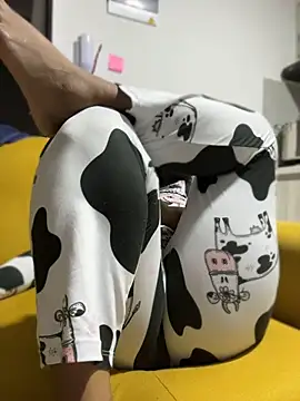 rizos_hot_official (G young) - OIL UP THE ASS