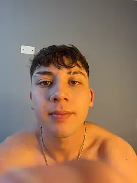 oliver_k (M twink) - hard masturbations with ur vibrations