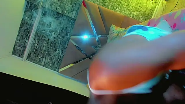Keily_Tsx1