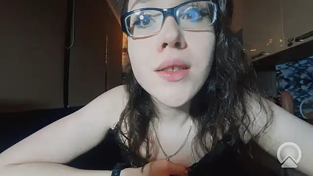 Модель: RachelSav
