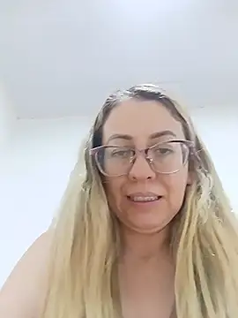 miss_hanna07 live cam on StripChat