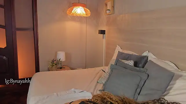 nayah__ live cam