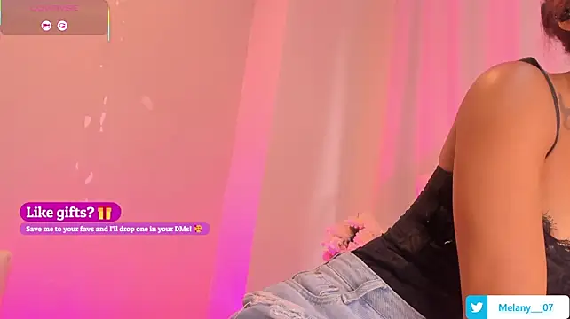 Melany__08 live cam on StripChat