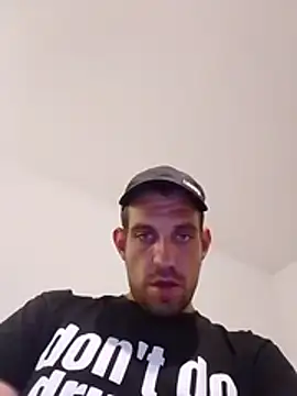 Codymc89 live cam on StripChat