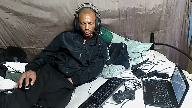 Camodick live cam on StripChat