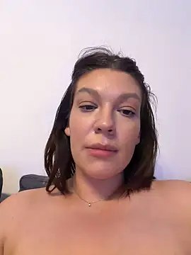 ClaraPasssion live cam on StripChat