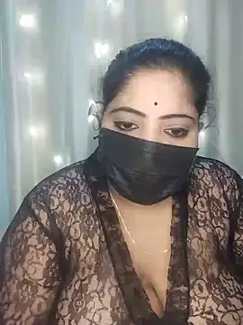 DESI-DOLLLL live cam on StripChat
