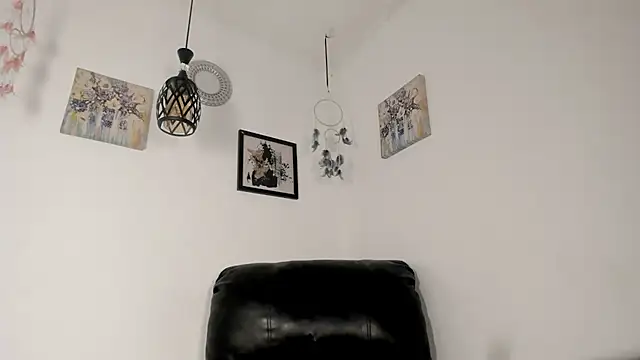 Elias_Thunderr live cam on StripChat