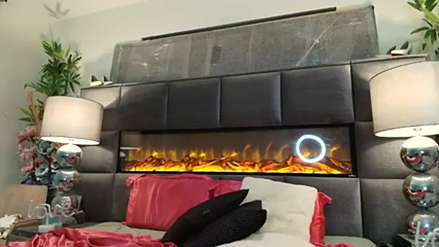 wendysexyx (F milf) - surprise me