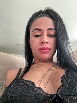 avril_smith live cam on StripChat