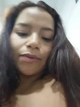 Loly_marc3 live cam on StripChat