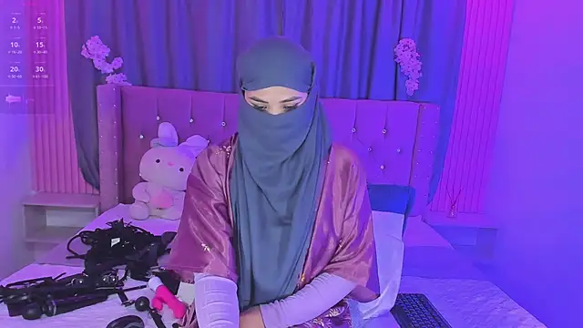 Nayla-Mouna
