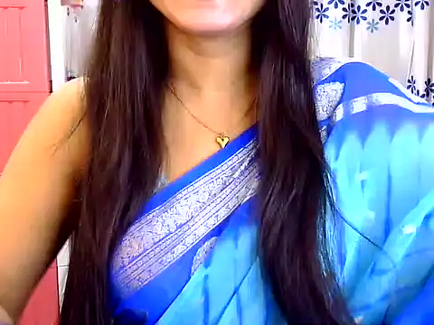 Noor_Zarin27 live cam on StripChat