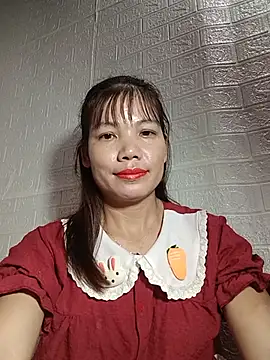 Gee_hot live cam on StripChat