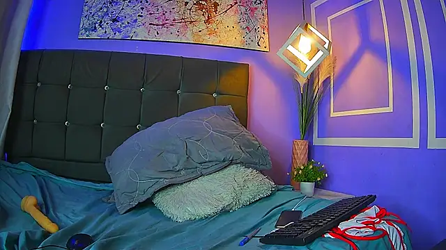 emma_cut3_