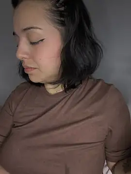 Ale_le live cam on StripChat