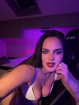 LunnaVey