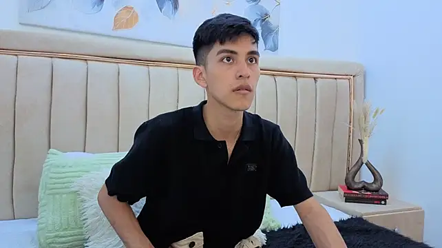 Julian_Carusso