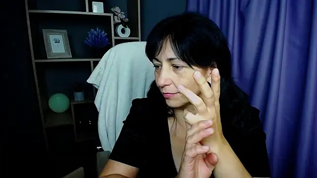 LiluGrants live cam preview