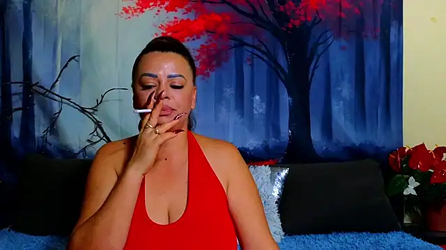 ElizabethEven live cam on StripChat