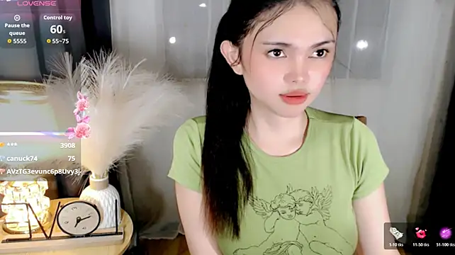 wildest_fantasy live cam on StripChat
