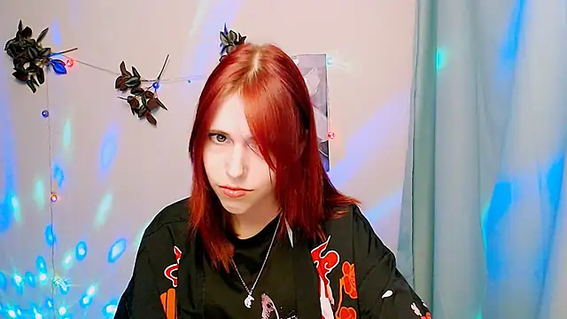 GuessMe___ live cam on StripChat