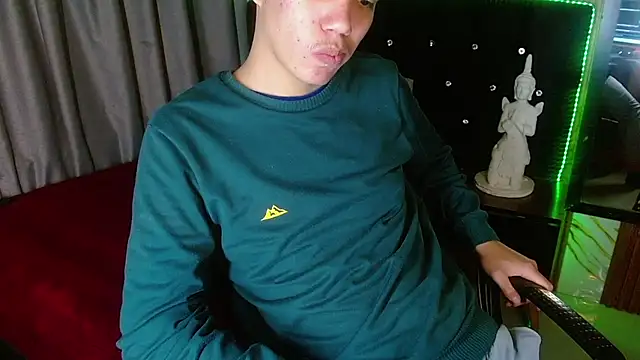 haku_nayro live sex cam