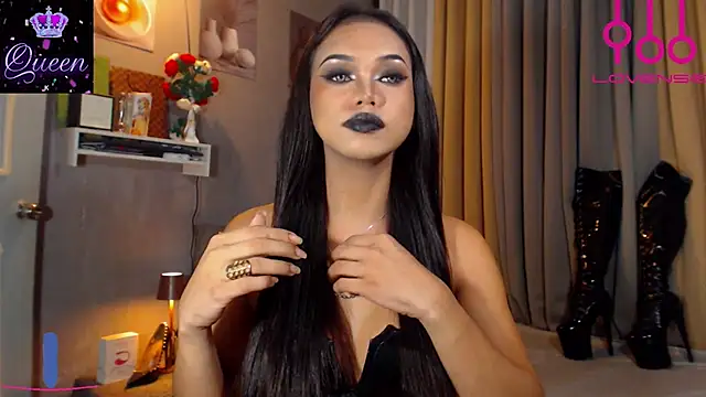 Lexi_ThunderFuck live cam on StripChat