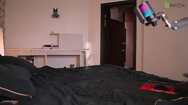 iwishiwasurgurl live cam preview