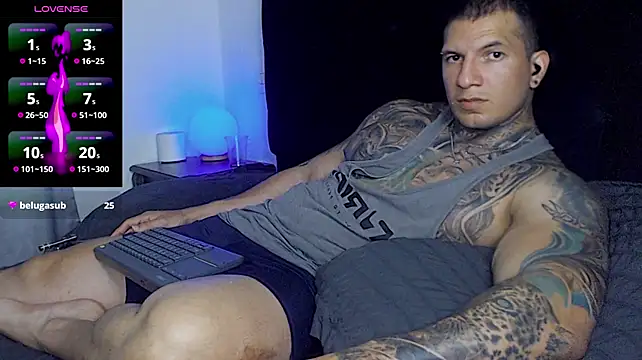 Shane_Clay live cam on StripChat