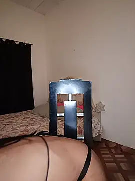 Im_Kloe_ live cam on StripChat