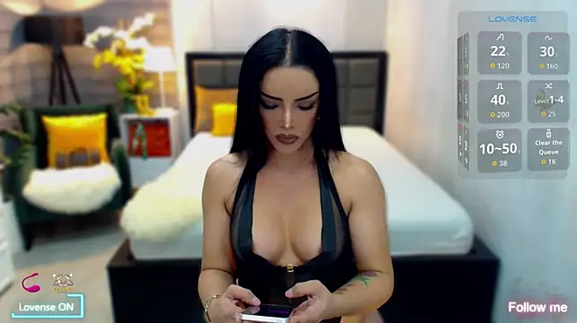 ThaliaSexGoddes live cam on StripChat