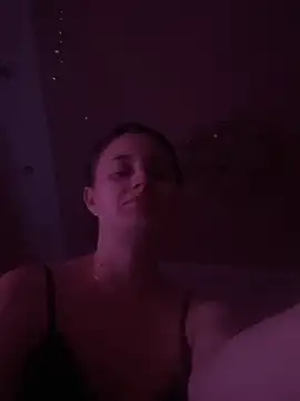 Flossy_Vettie live cam on StripChat