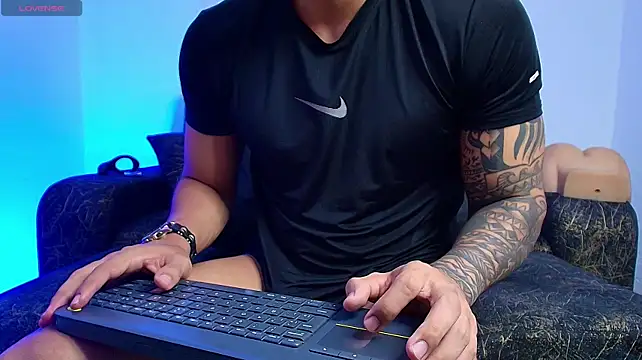 BrayaanFit live sex cam