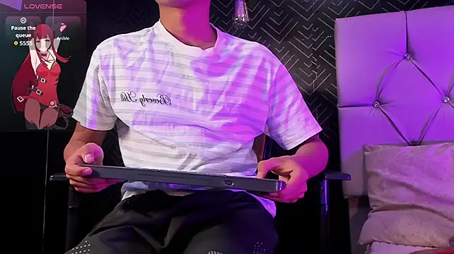 Ethan_Westt