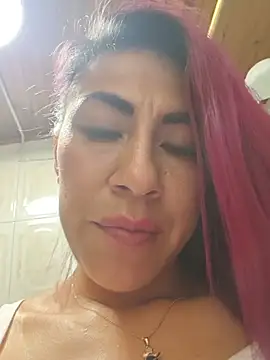 tatianabelli live cam on StripChat