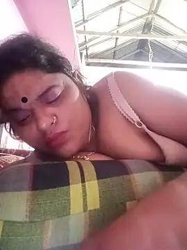 Maya_Vabi live cam on StripChat