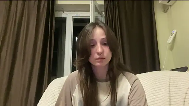 NightHina live cam on StripChat