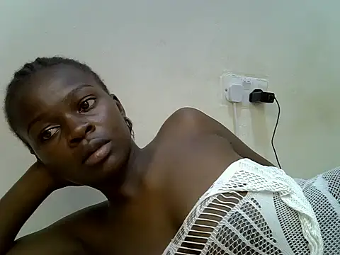 Sexy_tina4 live cam on StripChat