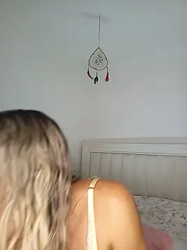 ASHLEY_BLAIR live cam on StripChat