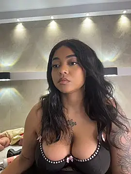pamela_west live cam on StripChat