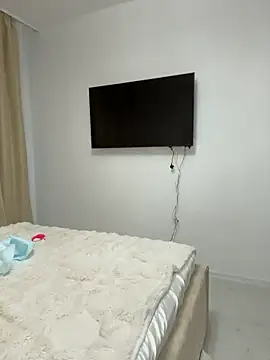 KirstieVegas live cam